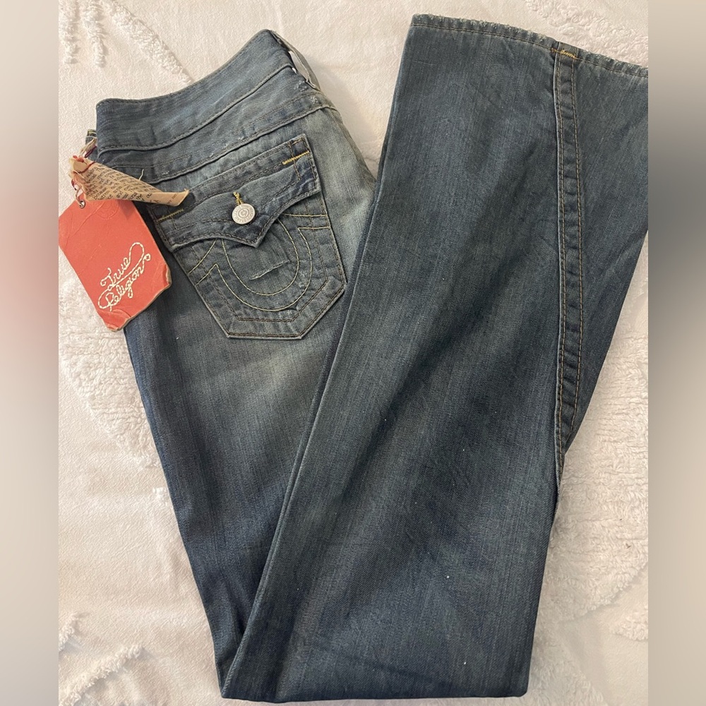 TRUE RELIGION JEANS